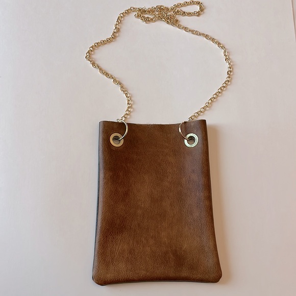 NEW Leather cell phone crossbody/pouch - Picture 2 of 11